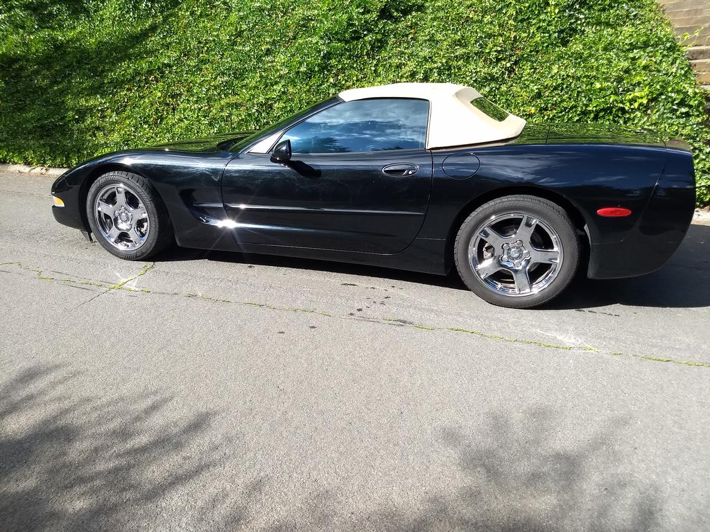 C5 Corvettes For Sale